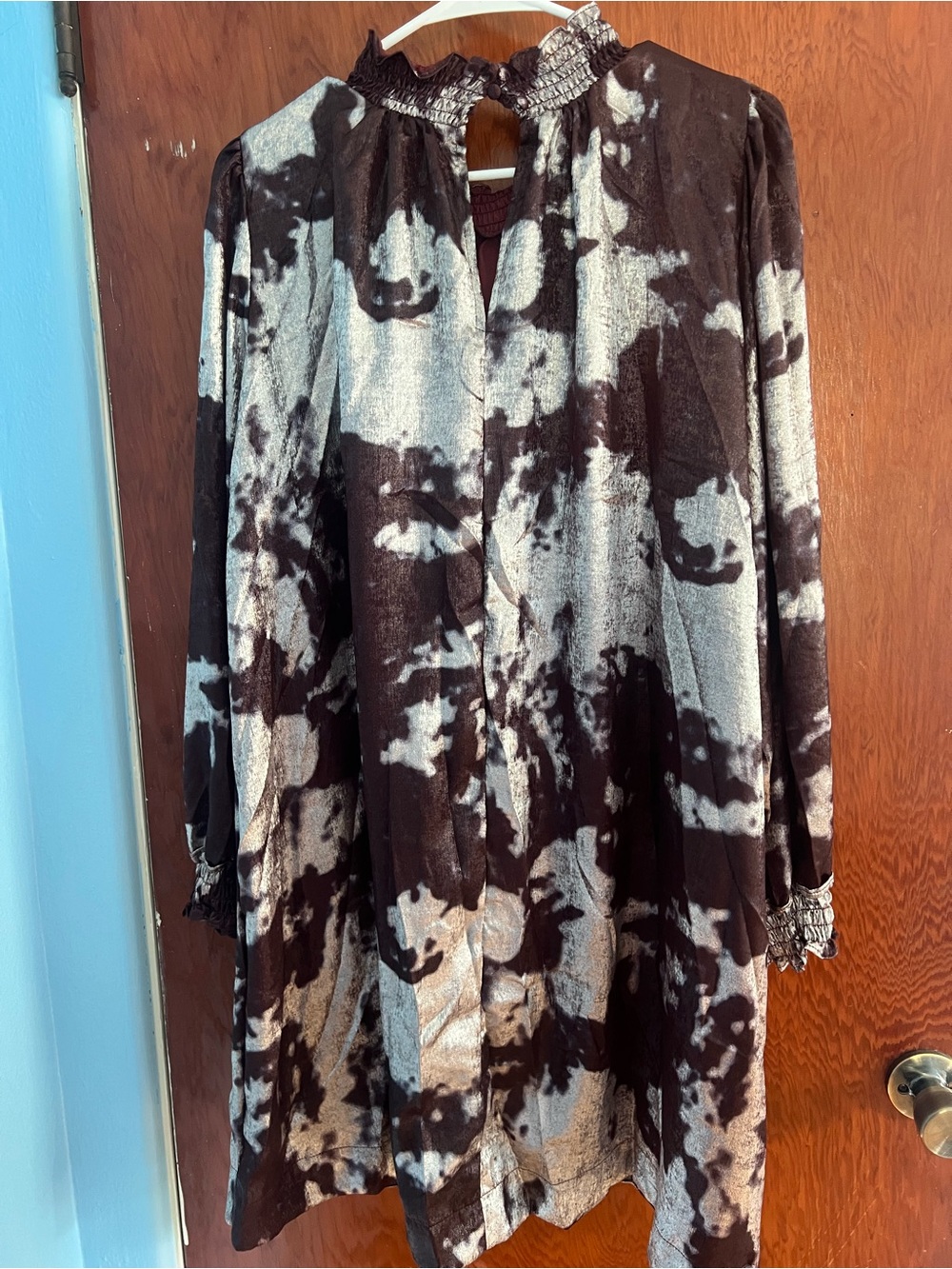 Umgee Maroon and Silver Tie-Dye Smocked Neck Tunic - Picture 2 of 11